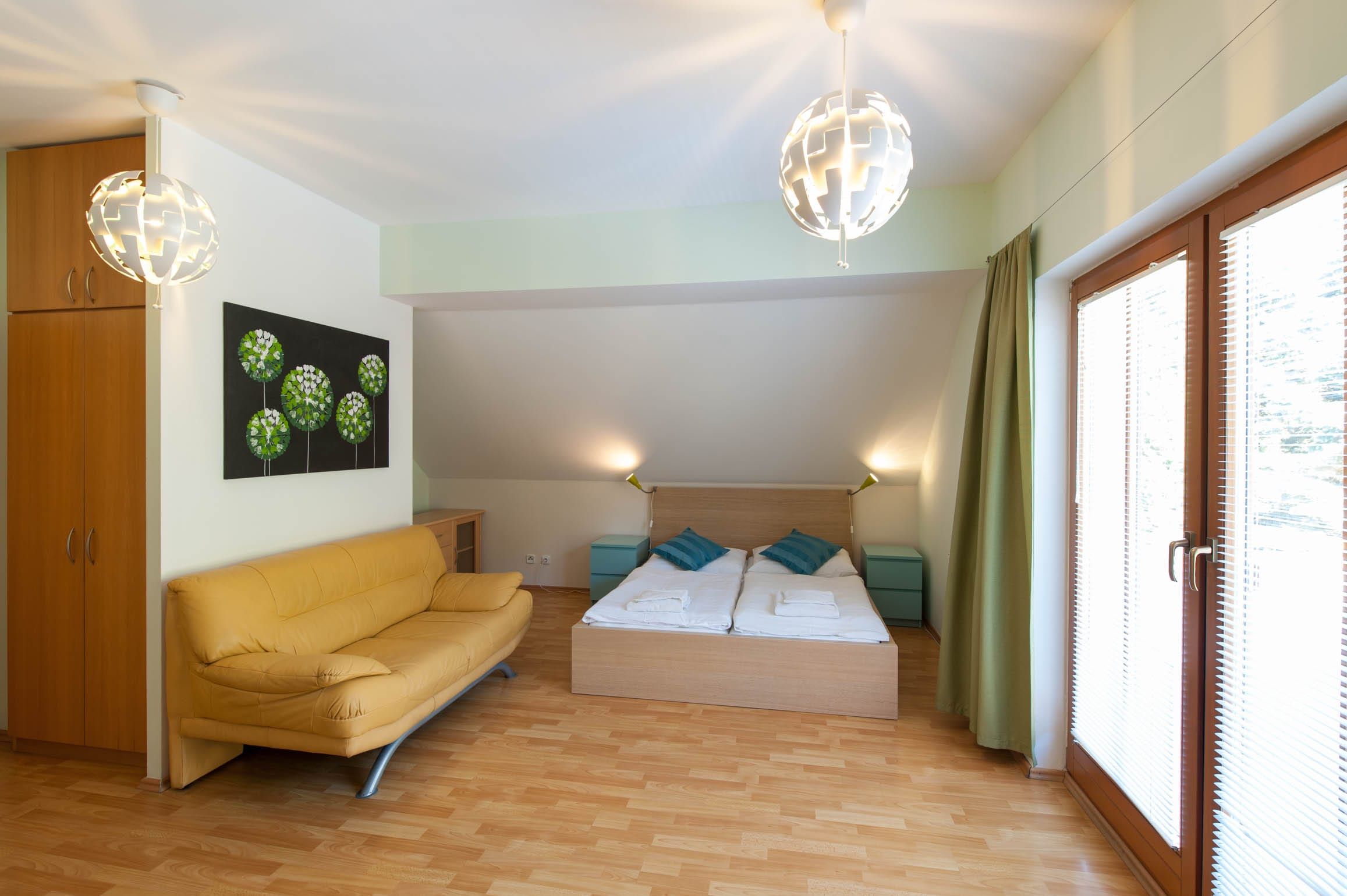 Obývací část rodinného apartmánu